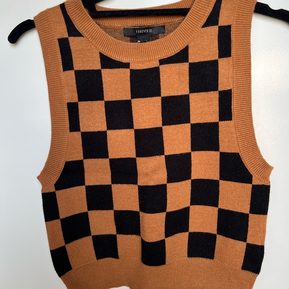 Forever 21 Black and Tan Checkered Knit Top